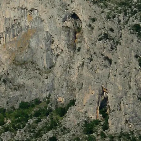 Adria Podgora (Split-Dalmatia)