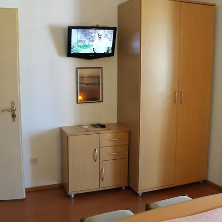 Adria Apartman Podgora (Split-Dalmatia)